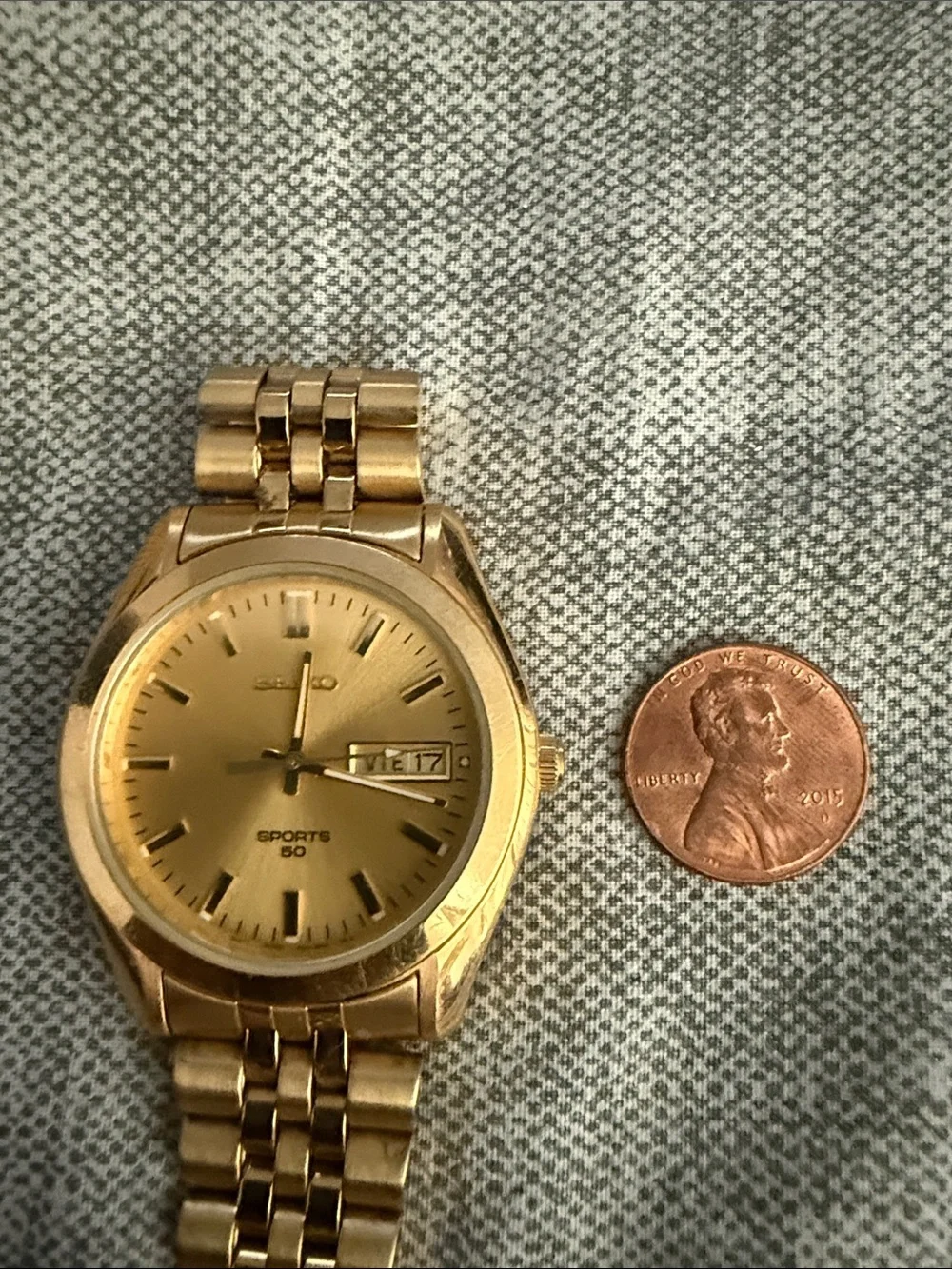 Vintage Seiko Gold Tone Day Date Watch 7N43-8A39